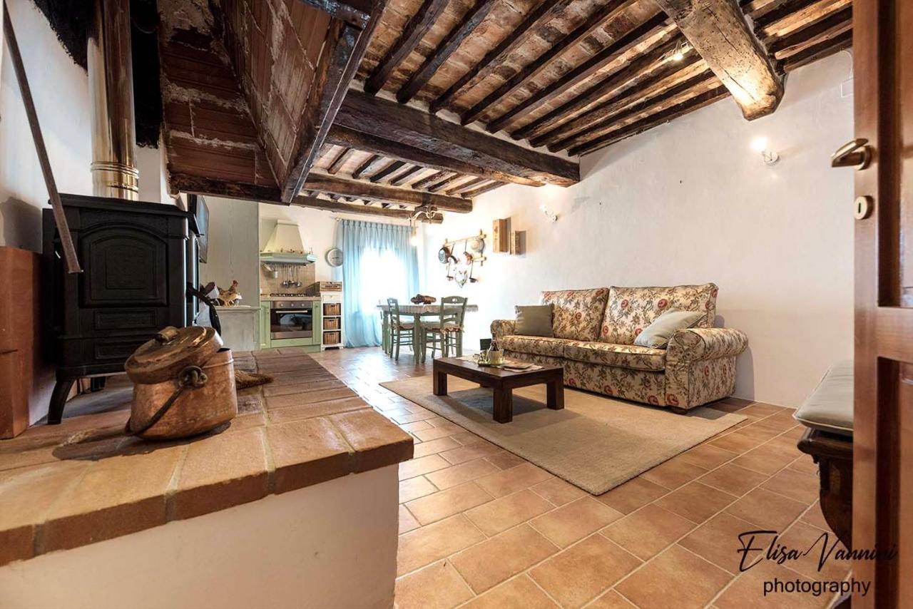 Villa A Casa Di Titta Terricciola Exterior foto